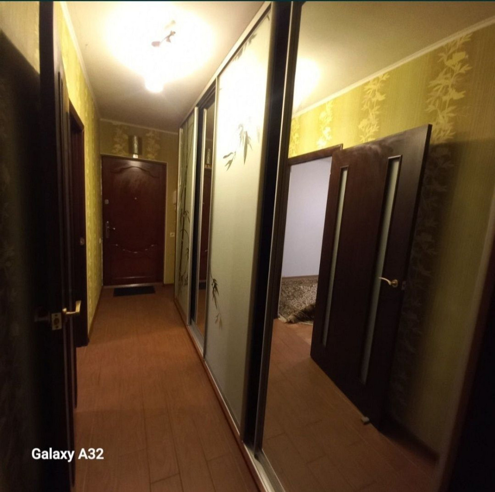 Продам 2-ком кв, Кирпичный дом ,Газ 60м. Радужный, Низкий этаж 2/8 эт. Лиманка - изображение 5