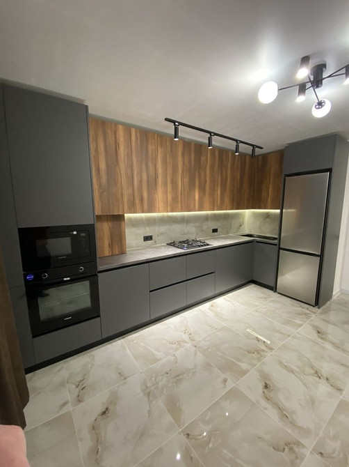 Продаж 1 кім кв. міське озеро Івано-Франківськ - зображення 1