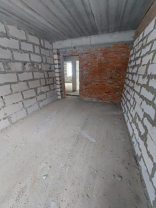 Простора  двокімнатна квартира. Ирпень - изображение 2