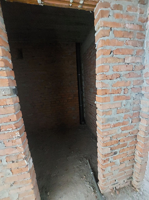 Простора  двокімнатна квартира. Ирпень - изображение 4