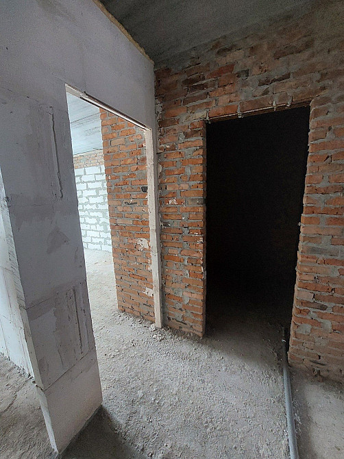 Простора  двокімнатна квартира. Ирпень - изображение 5