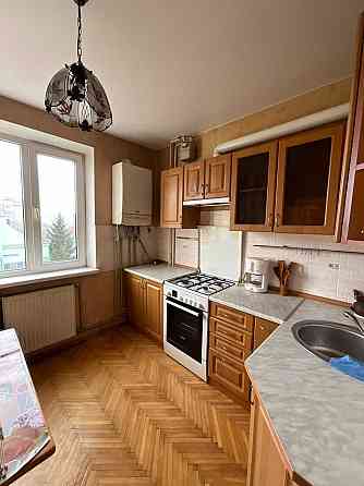 3-кімнатна квартира  (індивідуальне опалення) вул. Молодіжна Івано-Франківськ