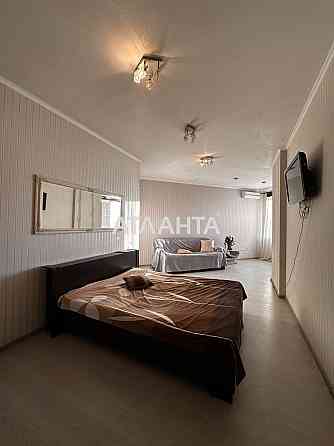 Супер інвестиція! Простора квартира в новому будинку в центрі міста Одесса