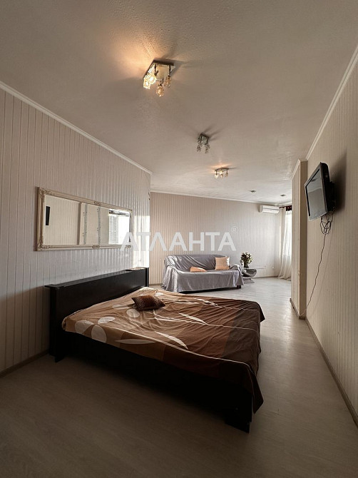 Супер інвестиція! Простора квартира в новому будинку в центрі міста Одесса - изображение 1