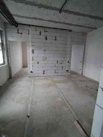 Продам 3х комнатную квартиру на ул. Киевская Дніпро