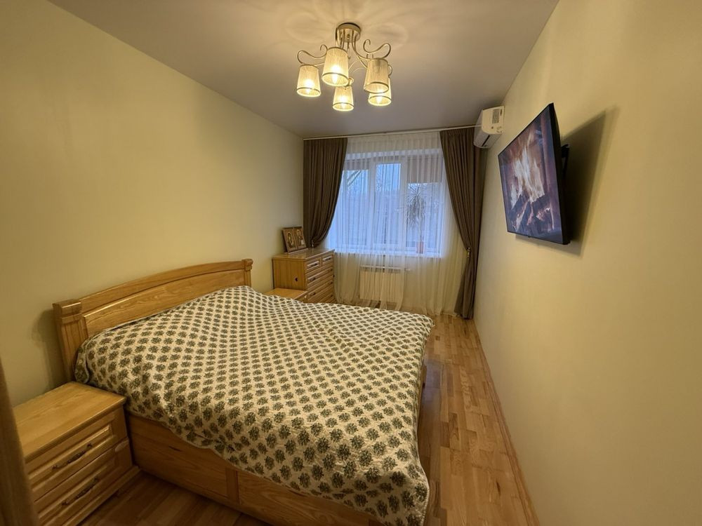 2к з новим ремонтом повністю укомплектована меблями і технікою Ирпень - изображение 5