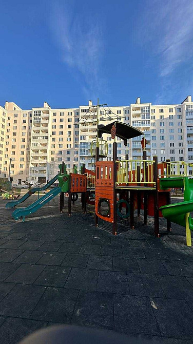 Красива 3-кімнатна квартира по вул. Незалежності, 21 Чернігів - зображення 1