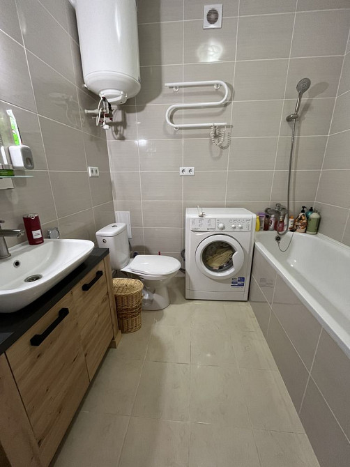 Квартира з ремонтом! Індивідуальне газове опалення! Ворзель - изображение 7