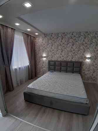 Продам 3к кв пр Науки метро Бот сад с ремонтом, мебелью и техникой Харків