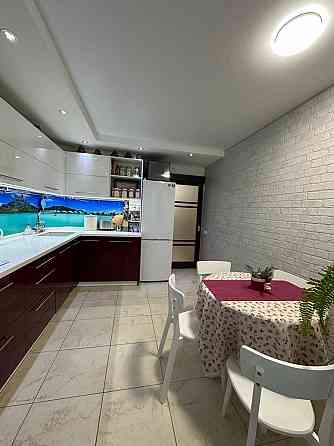 Продам шикарную 3-комн. квартиру НОВЫЙ дом на Заболотного/ ТЦ "Семья" Одесса