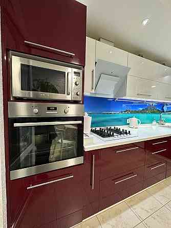 Продам шикарную 3-комн. квартиру НОВЫЙ дом на Заболотного/ ТЦ "Семья" Одесса