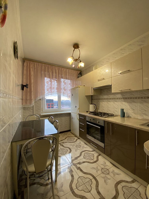 Продаж 3 кімнатної квартири вул Наукова Львів - зображення 1