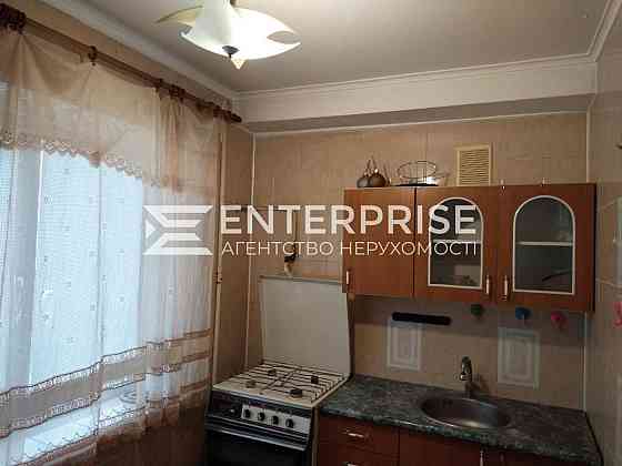 Продаж 2к квартири, Дарницький бульвар, 9 Київ