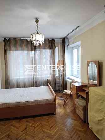 Продаж 2к квартири, Дарницький бульвар, 9 Київ