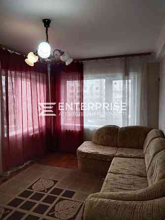 Продаж 2к квартири, Дарницький бульвар, 9 Київ