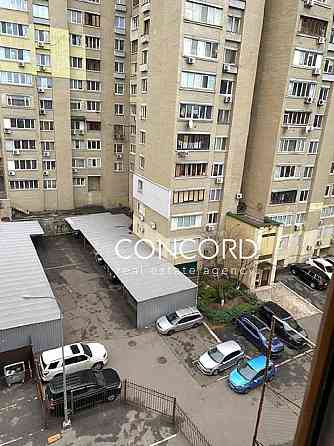 ЦЕНТР! Метро Палац "Україна", Олімпійська. Антоновича вул., 103 Київ