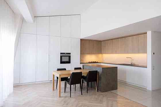 Продаж дворівневої квартири вул. Сулими Львів