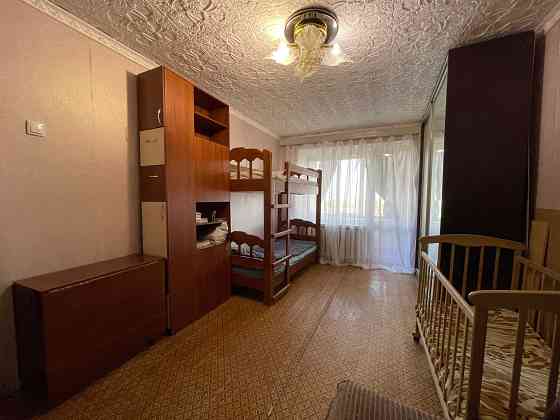 Продам 1 ком. в центре Залютино. (402225) Харьков