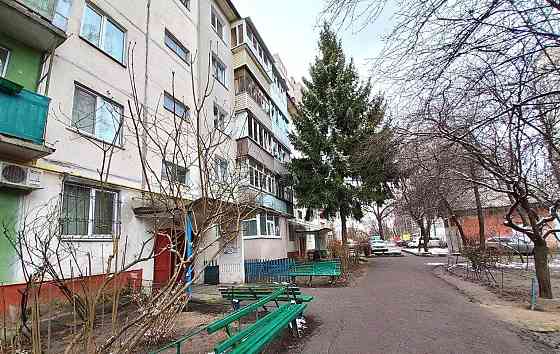 Продам квартиру в центрі міста по вул.Пірогова – 2 кімнати Чернигов