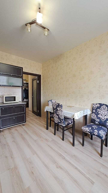 Двухкомнатная квартира ЖК Радужный Лиманка - изображение 2