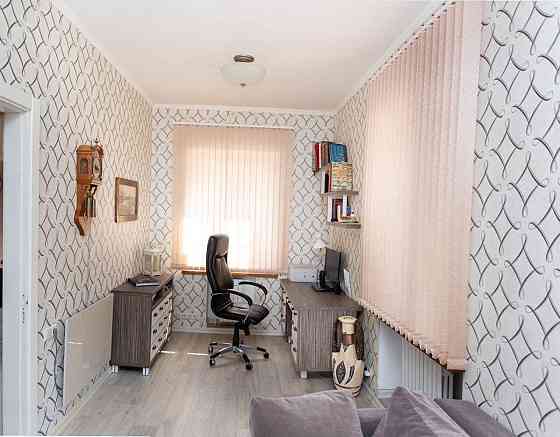 Продается в 400 м от моря прекрасная квартира дом в 2 уровнях Одесса