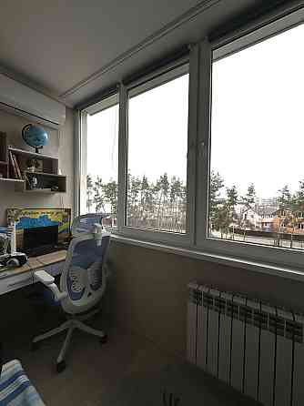 Затишна сімейна 2 кімнатна квартира в продажу. Без комісії! Гостомель