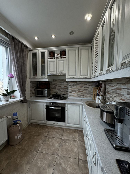 Затишна сімейна 2 кімнатна квартира в продажу. Без комісії! Гостомель - изображение 7