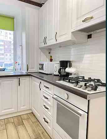 Продаж 1 кк красуні на Бл.Замості 2й поверх АГВ Євро Меблі.Техніка Нов Вінниця