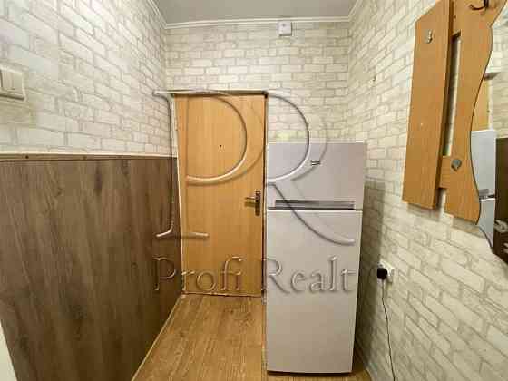 Продаж 1 кімн. квартири по вул. Бучми 6в, Березняки/Русанівка Київ