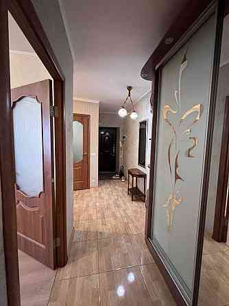 Продам  3-х комнатную квартиру на Таирова( улица Инглези ) Одеса