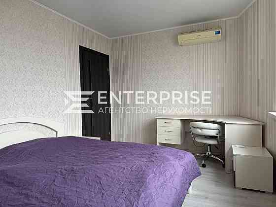 Продаж 3к квартири, вул. Ю.Поправки, метро Чернігівська Київ