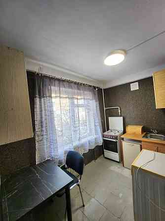 Сдам 2комн Матросова. Хозяин Кам`янське (Запорізька обл.)