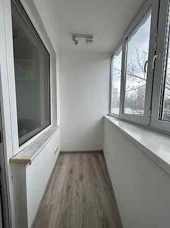 м.Лісова. Продаж Гарної 1-і кв, Лісовий проспект 29., 2/16. Є Газ. Київ