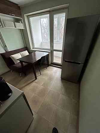 м.Лісова. Продаж Гарної 1-і кв, Лісовий проспект 29., 2/16. Є Газ. Київ