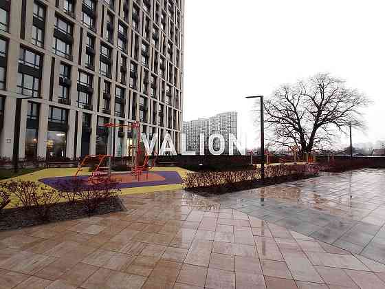 Продаж 3 кімнатної квартири з видом на річку Дніпро,  ЖК "Славутич" Київ