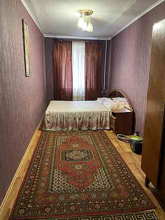 Сдаю квартиру на длительный срок в центре соцгорода. Кривой Рог