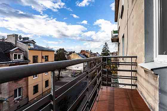 Продаж квартири в будинку люкс Львов