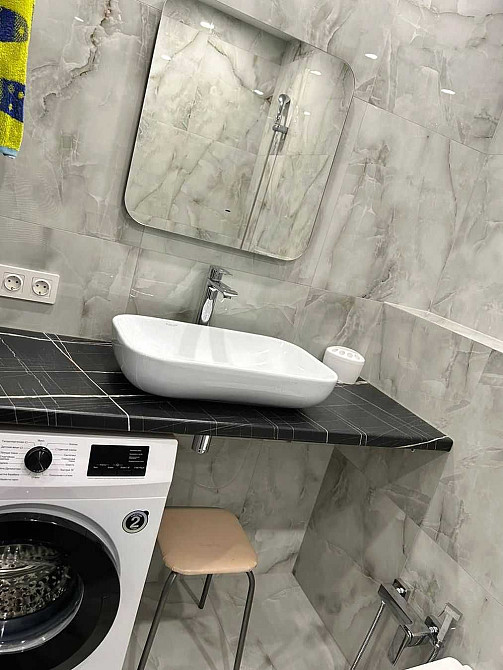 Студия двухкомнатная район цирка Дніпро - зображення 1