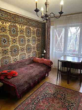 Воскресенський проспект,  24Б, житловий стан, вільна! Київ