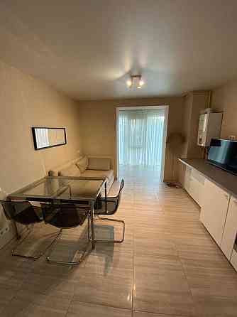 Продам велику 3-кімнатну квартиру ЖК Салют бульвар Слави Перемога Дніпро