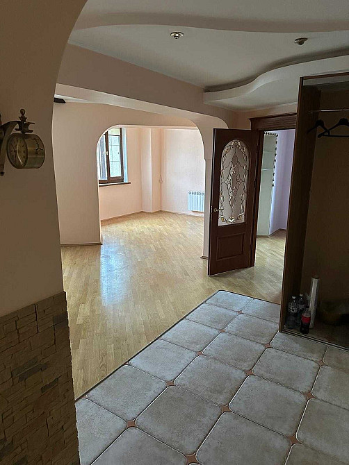 Без комісії! Продам 4-х кімн. квартиру по вул Межигірська, буд 57/17 Київ - зображення 1