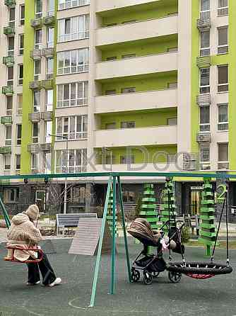 Продам нову 2 - кімнатну квартиру в ЖК Нивки Парк. Київ