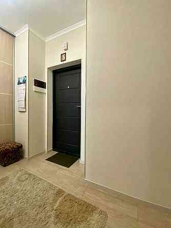 1 кімнатна квартира з ремонтом в Києві Драгоманова 2 Дарницький Київ