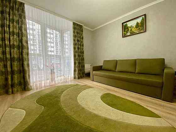 1 кімнатна квартира з ремонтом в Києві Драгоманова 2 Дарницький Київ