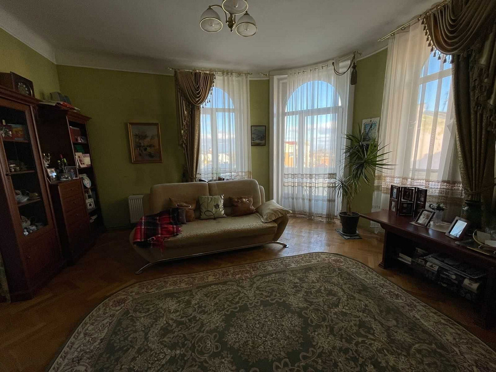 Продається 3-кімнатна квартира в центрі на вул. Гете Черновцы - изображение 3