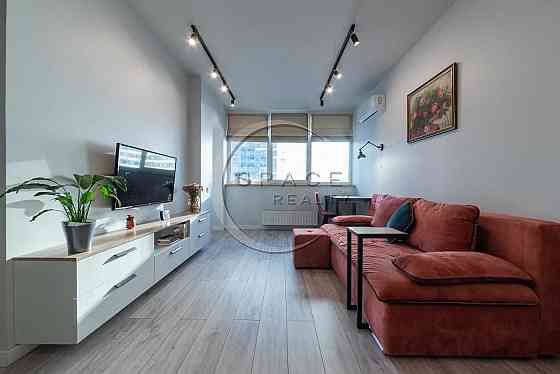 Продаж кв-ри 45кв.м.ЖК Галактика. Сверстюка 6А. М.Лівобережна 7 хвилин Київ