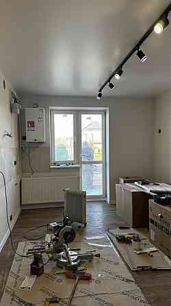 Продаж 1, 5 новобудови на етапі комплектаціі Ужгород