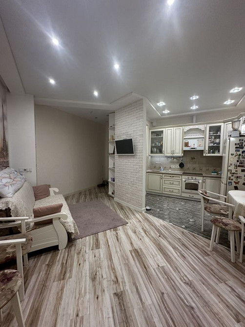 Продам двухкомнатную квартиру в Альтаире собственник Одесса - изображение 7