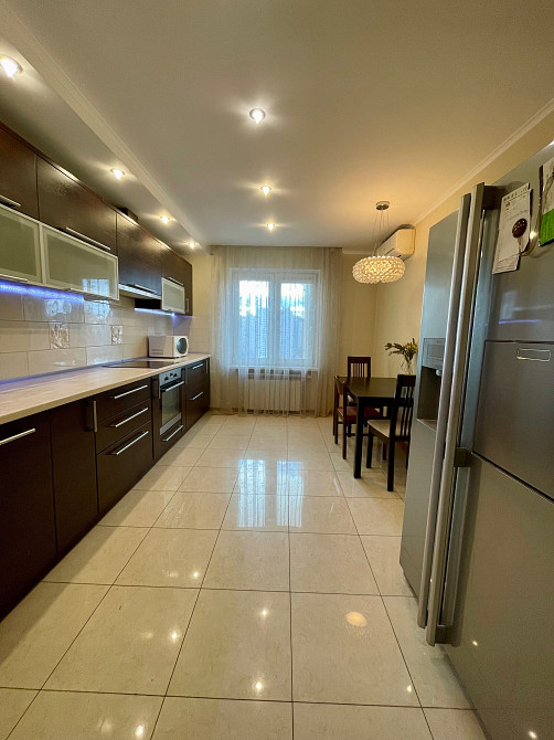 Петра Григоренка 12. Позняки. Генератор. Київ - зображення 1