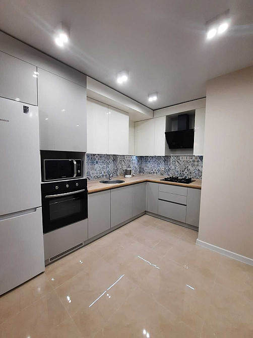 Оренда 1 кімнатна ,дизайнерський ремонт..Зелена ЖК Авалон. Львів - зображення 1